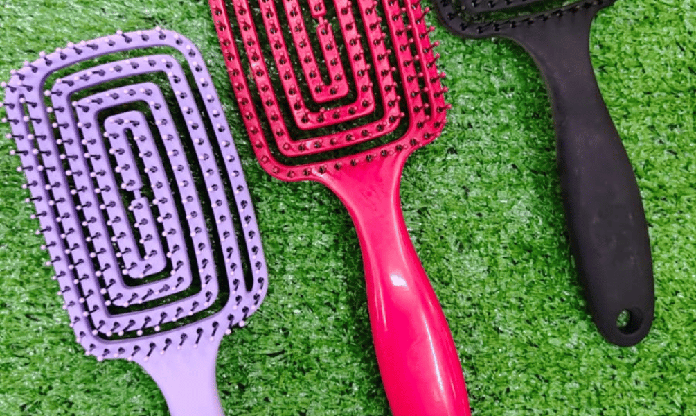 Hair Brushes In Multi-Colours
