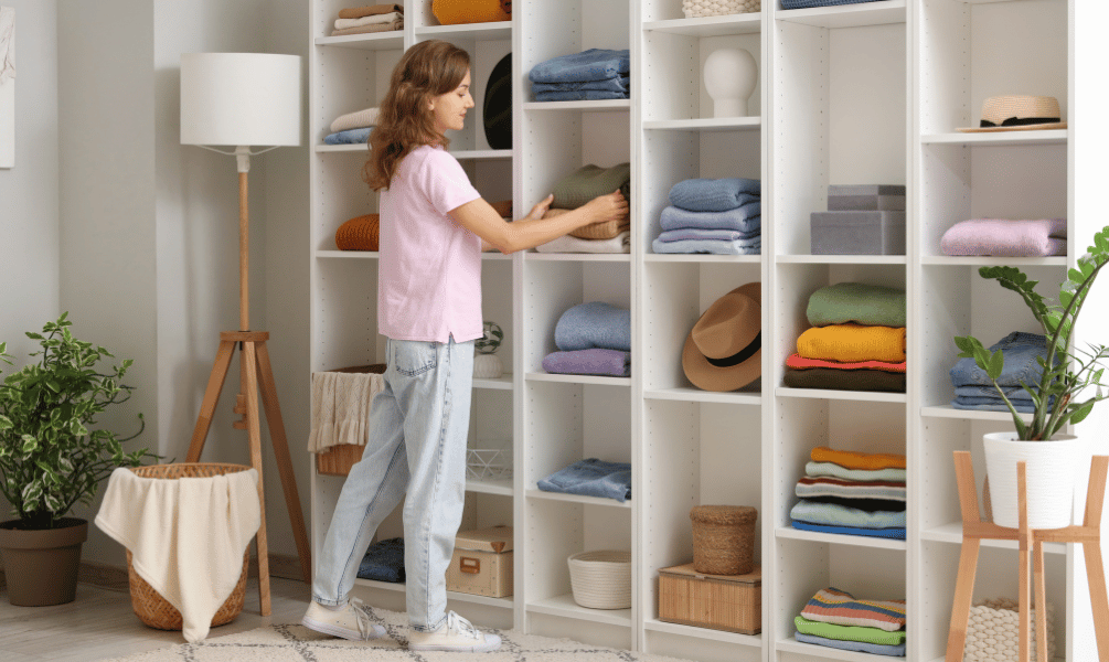 Home Organizer (Wardrobe/Kitchen setup)